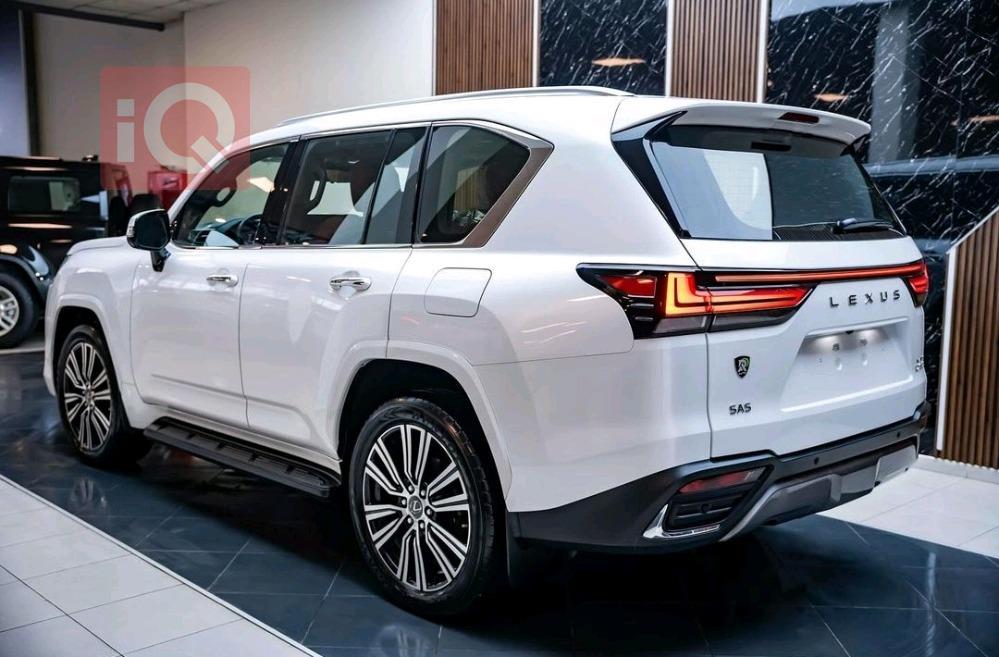 Lexus LX